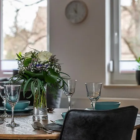 Neu! 9,9 Aussergewoehnlich! Boxspringbetten Kaffeevollautomat Inkl Bettwaesche Und Handtuecher #meenefewo De Apartmán *
