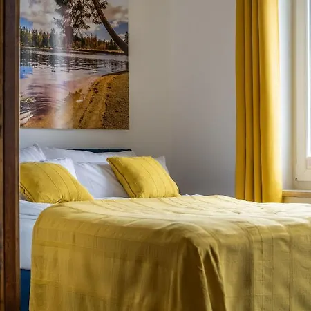 Apartmán Neu! 9,9 Aussergewoehnlich! Boxspringbetten Kaffeevollautomat Inkl Bettwaesche Und Handtuecher #meenefewo De